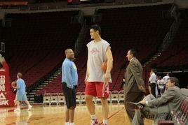 姚明队友爆料视频最新版,揭秘篮球场上的惊人内幕