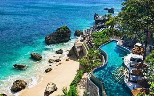 巴厘岛情侣爆料视频播放